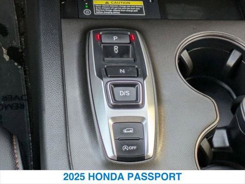 Certified 2025 Honda Passport TrailSport image 19