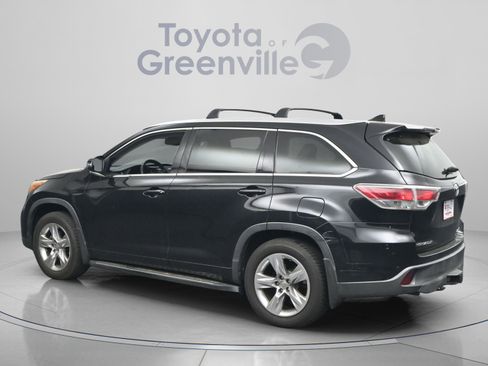 Used 2015 Toyota Highlander Limited Platinum image 9