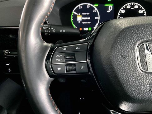 Used 2023 Honda CR-V Sport Touring image 11