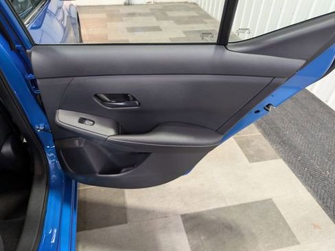 Used 2025 Nissan Sentra SV image 24