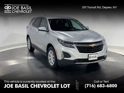 Used 2022 Chevrolet Equinox LT image 1