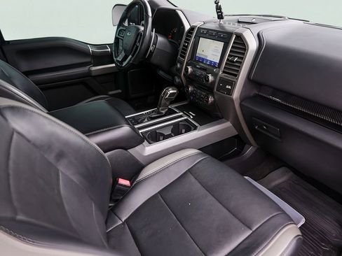 Used 2018 Ford F150 Raptor w/ Equipment Group 802A Luxury AWD/4WD image 34