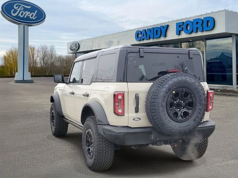 New 2026 Ford Bronco Badlands image 3