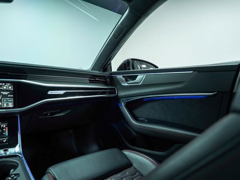 Used 2022 Audi RS 7 4.0T image 29