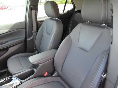 Used 2023 Buick Encore GX Select w/ Safety Package II FWD image 17