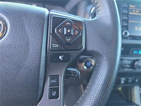 Used 2021 Toyota Tacoma TRD Sport image 19