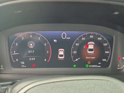 Used 2025 Honda Accord SE image 16