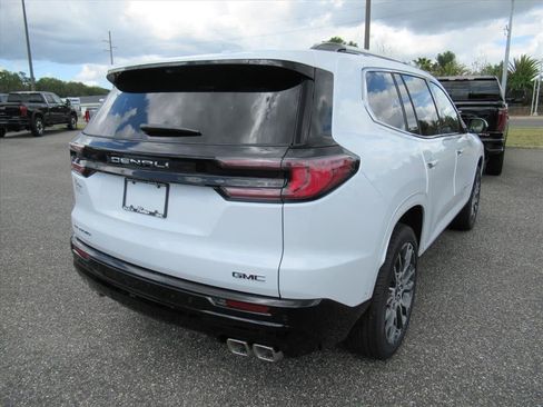 New 2026 GMC Acadia Denali Ultimate FWD image 7