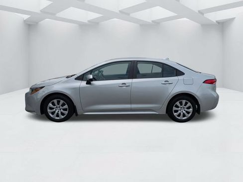Used 2024 Toyota Corolla LE FWD image 9
