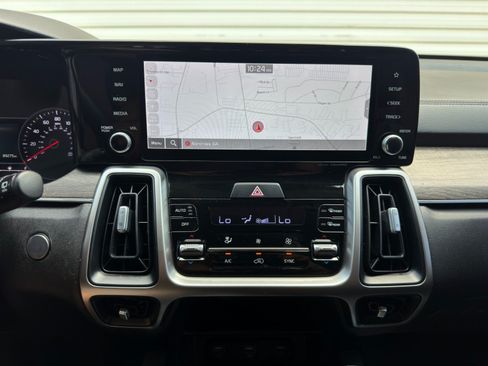 Used 2022 Kia Sorento S AWD/4WD image 22