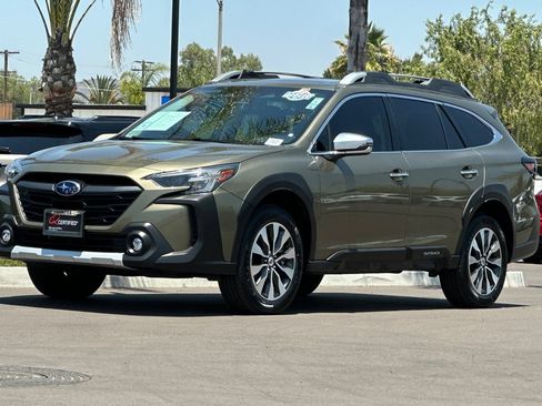 Used 2023 Subaru Outback Touring XT AWD/4WD image 8