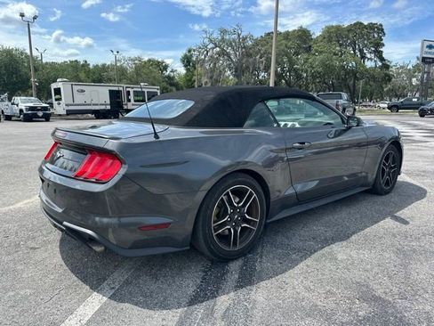 Used 2020 Ford Mustang Premium RWD image 5