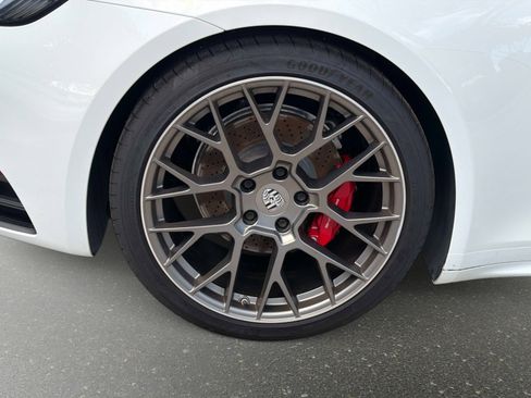 Used 2023 Porsche 911 Targa 4S AWD/4WD image 19