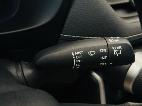 Used 2022 Toyota RAV4 LE AWD/4WD image 52