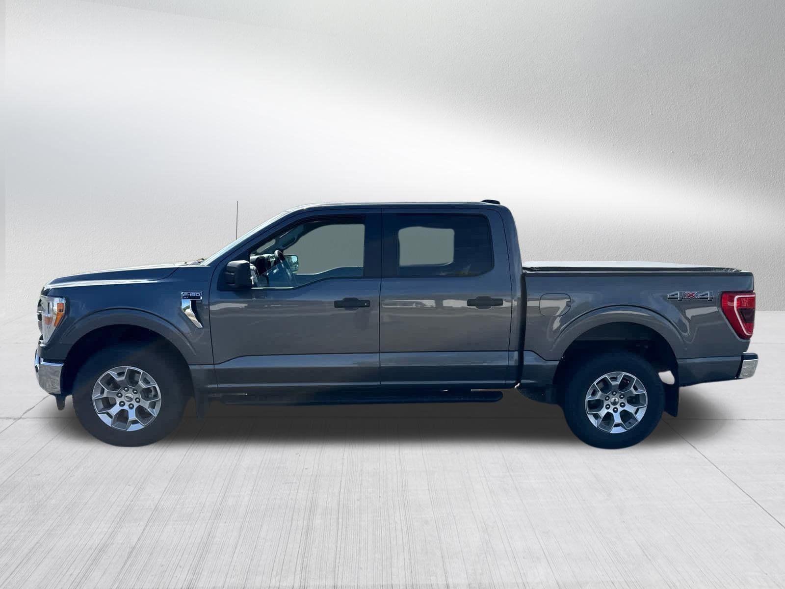 Used 2021 Ford F150 XLT AWD/4WD image 6