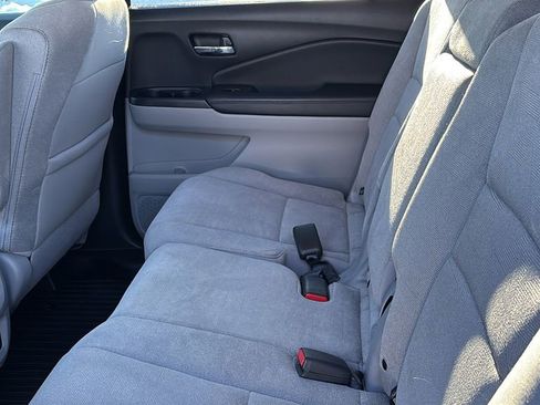 Used 2020 Honda Pilot EX image 29