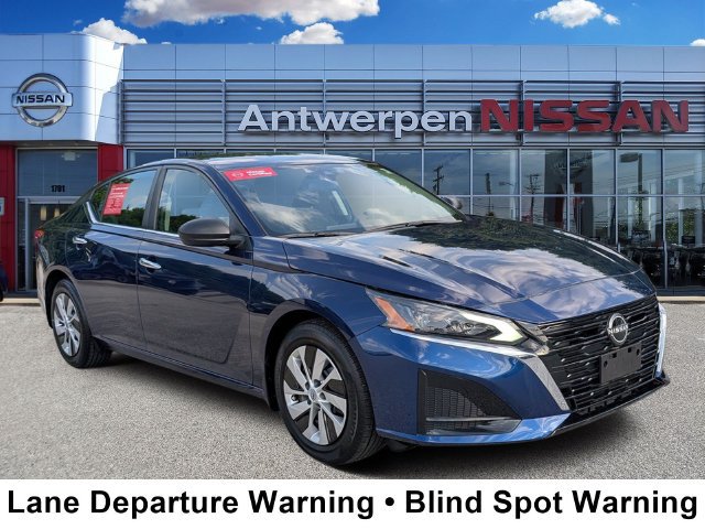Used 2024 Nissan Altima 2.5 S FWD image 1