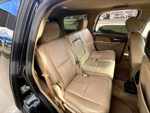 Used 2012 GMC Yukon SLE w/ Convenience Package image 18