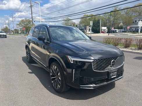 Used 2025 Volvo XC90 B6 Plus AWD/4WD image 6