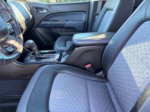 Used 2019 Chevrolet Colorado Z71 image 22