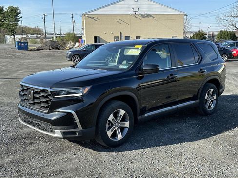 Used 2023 Honda Pilot EX-L image 4