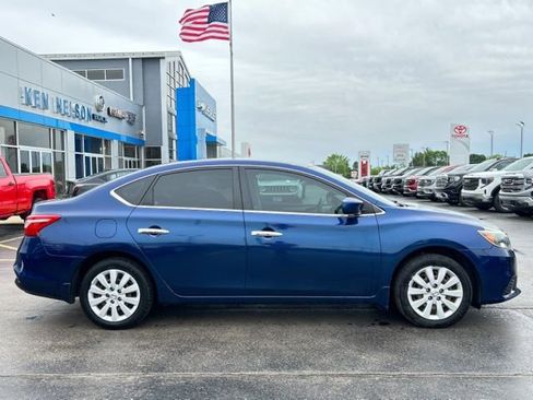 Used 2019 Nissan Sentra S FWD image 12