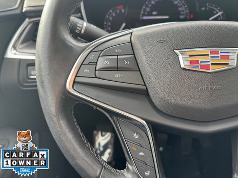 Used 2019 Cadillac XT5 Premium Luxury w/ Driver Assist Package image 9