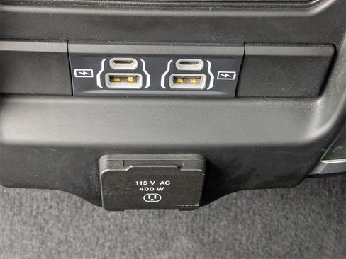 Used 2025 RAM 1500 Big Horn image 15