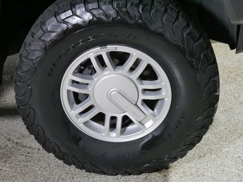Used 2008 HUMMER H3 AWD/4WD image 15
