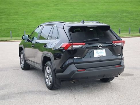 Used 2025 Toyota RAV4 XLE FWD image 6
