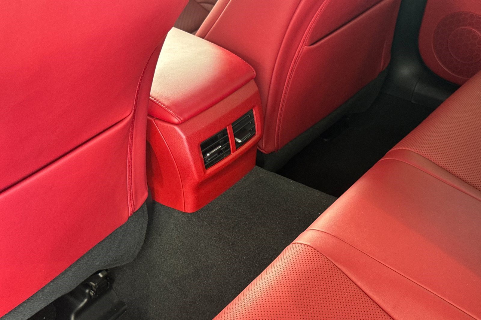 Used 2021 Lexus IS 350 F Sport w/ Navigation Package RWD image 16