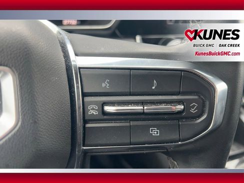 Used 2024 GMC Canyon Elevation w/ Convenience Package image 14