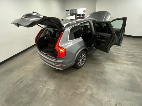 Used 2017 Volvo XC90 T6 Momentum w/ Vision Package AWD/4WD image 54