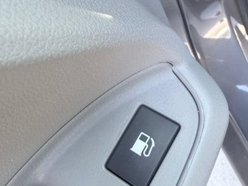 Used 2021 Honda Pilot EX image 22