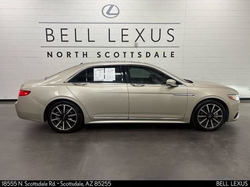 Used 2017 Lincoln Continental Reserve w/ Luxury Package AWD/4WD image 3