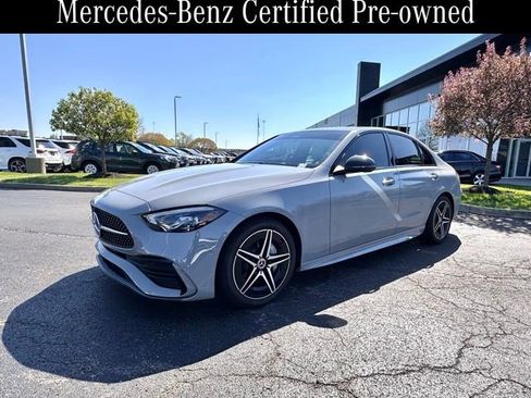 Used 2025 Mercedes-Benz C 300 4MATIC Sedan image 4