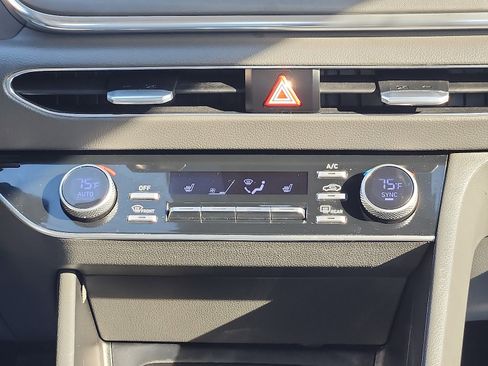 Used 2021 Hyundai Sonata SEL image 18