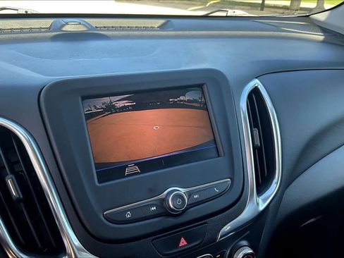 Used 2021 Chevrolet Equinox LT w/ LPO, Floor Liner Package image 26