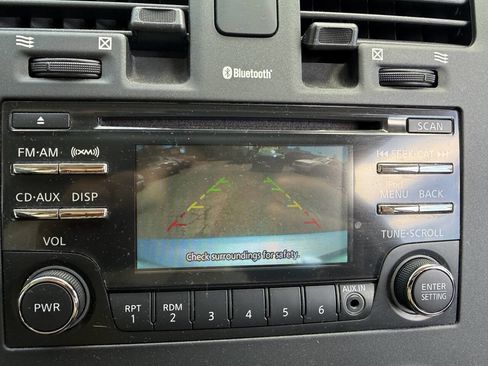 Used 2015 Nissan Leaf S w/ Charge Package FWD image 18