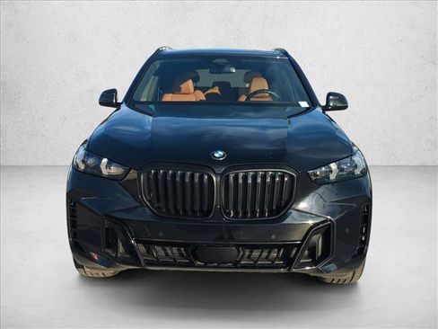 Used 2024 BMW X5 sDrive40i w/ M Sport Package RWD image 2
