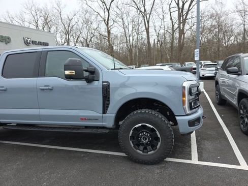 Used 2025 Ford F250 Lariat w/ Lariat Ultimate Package image 6