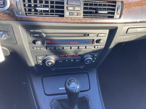 Used 2008 BMW M3 Convertible RWD image 11