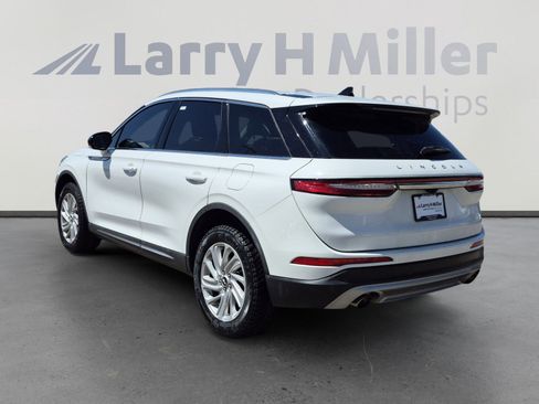 Used 2021 Lincoln Corsair FWD image 3