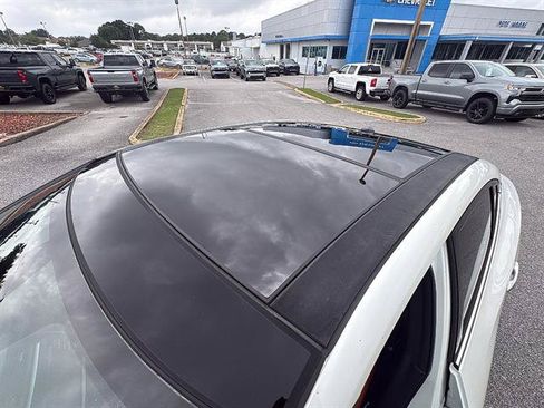 Used 2019 Nissan Maxima Platinum w/ Reserve Package FWD image 14