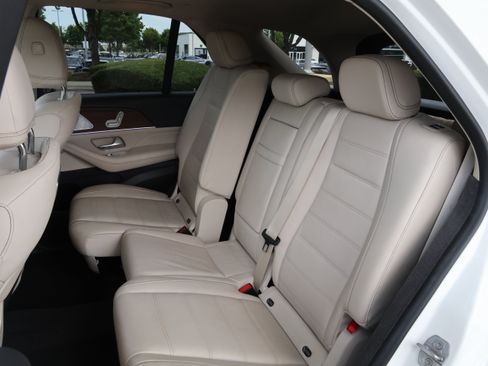 Used 2020 Mercedes-Benz GLE 350 4MATIC image 32