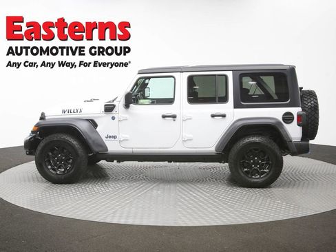 Used 2023 Jeep Wrangler Unlimited w/ Cold Weather Group AWD/4WD image 57