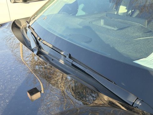 Used 2024 Toyota Tundra Limited w/ Power Package image 12