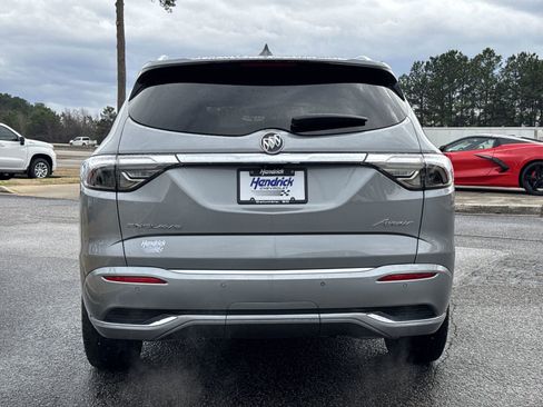 Used 2024 Buick Enclave Avenir w/ Avenir Technology Package image 9