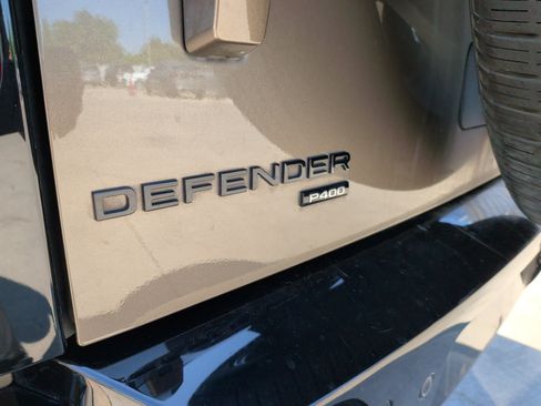 Used 2023 Land Rover Defender 90 X-Dynamic SE AWD/4WD image 40