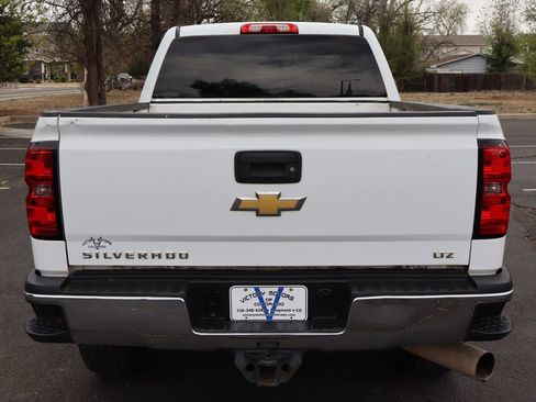 Used 2015 Chevrolet Silverado 2500 LTZ image 6